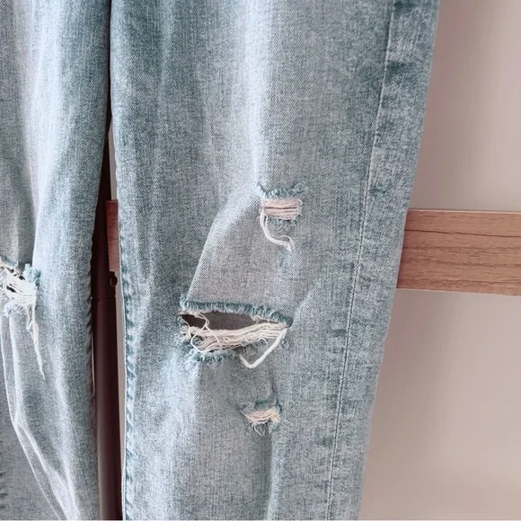 Express Straight Ankle Jeans – Distressed Light Wash Denim Size 8 - Picture 5 of 7